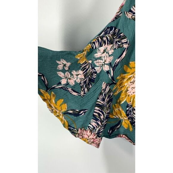 Kori America Women's Short bell Sleeve Floral V-Neck Wrap Top Multicolor Size XS - Picture 5 of 8